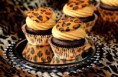 CUPCAKES ANIMAL PRINT